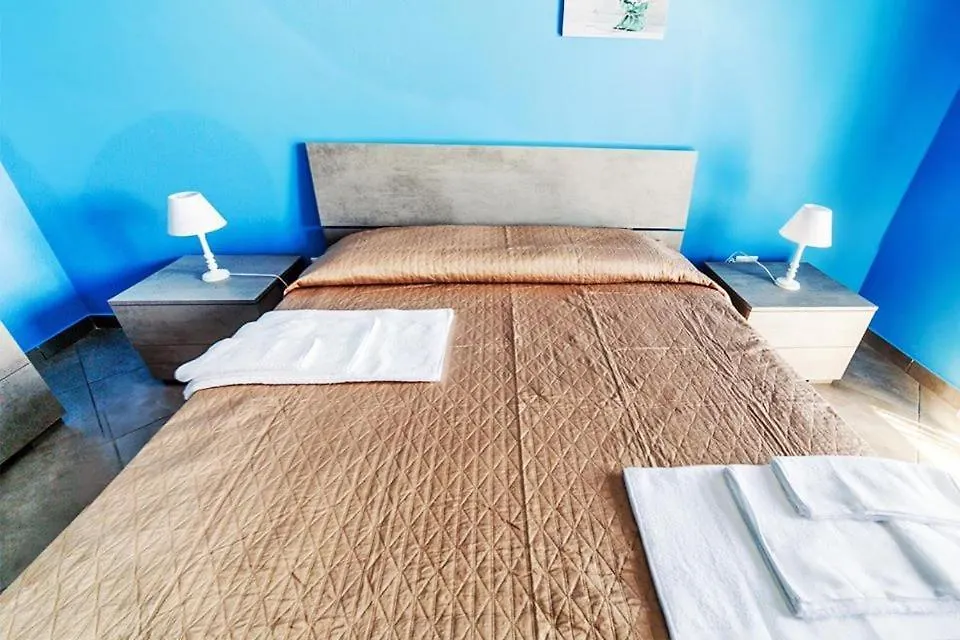 Bed and Breakfast Etna - Monte - Mojo Moio Alcantara 0*,  Italia